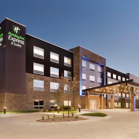 Holiday Inn Express & Suites - West Des Moines - Jordan Creek By Ihg Zewnętrze zdjęcie