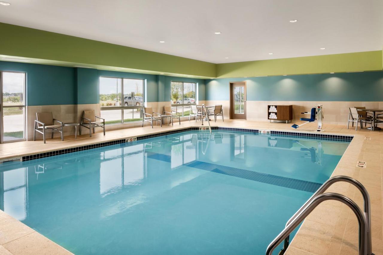 Holiday Inn Express & Suites - West Des Moines - Jordan Creek By Ihg Zewnętrze zdjęcie