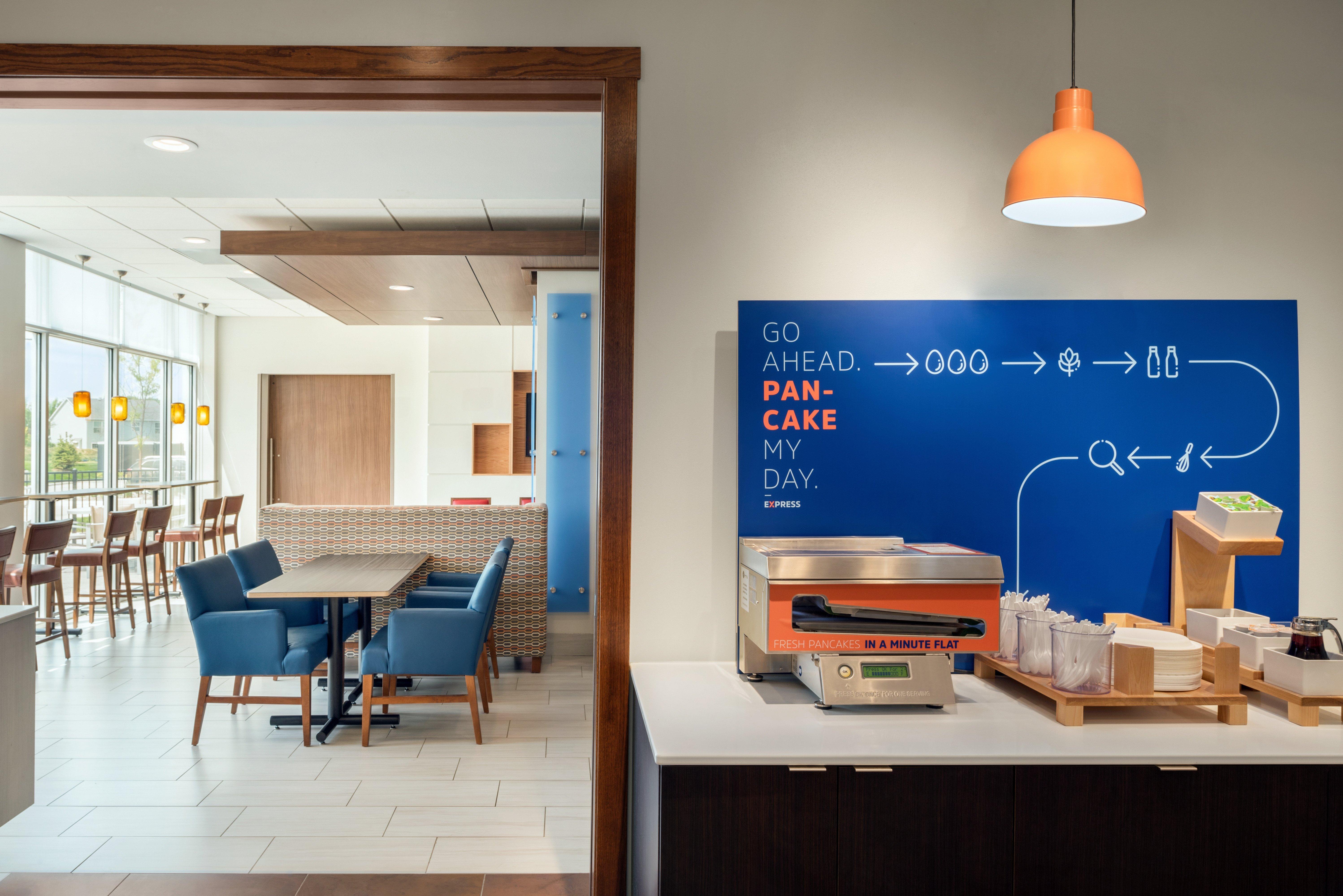 Holiday Inn Express & Suites - West Des Moines - Jordan Creek By Ihg Zewnętrze zdjęcie